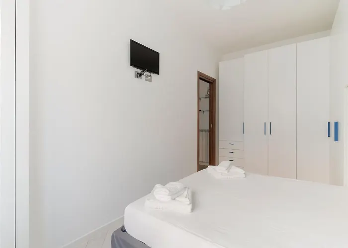 Apartmán Guesthost - Bright Near Mm2 Lambrate